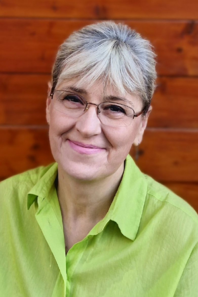 mentálhigiénés segítő szakember, szociális munkás, meseterapeuta Bótyik Szilvia