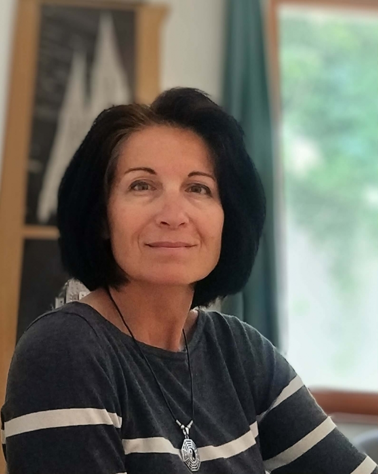 pedagógiai szakpszichológus, képzőművészet terapeuta Kovács Andrea