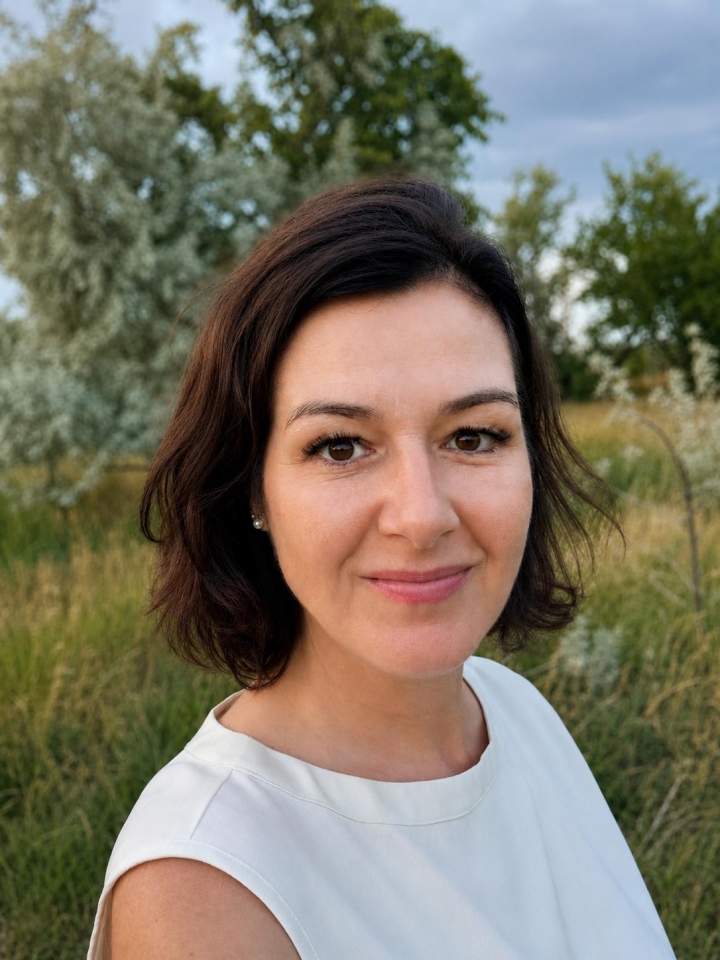 pár-és családkonzulens Vitos Éva
